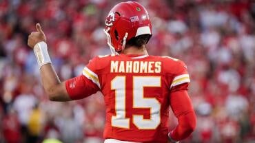 mahomes.jpg
