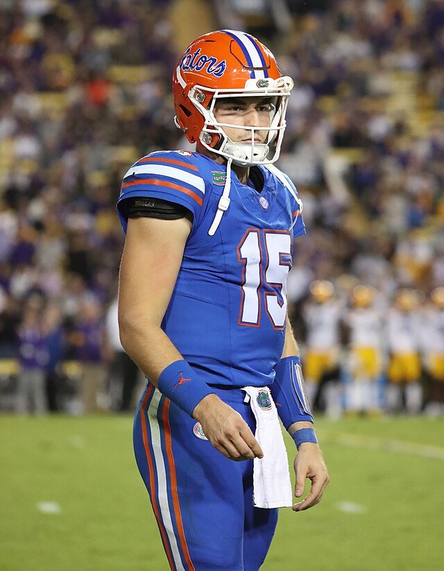 Florida to Begin Quarterback DJ Lagway in Place of Injured Graham Mertz (Concussion) | Picks n' Previews